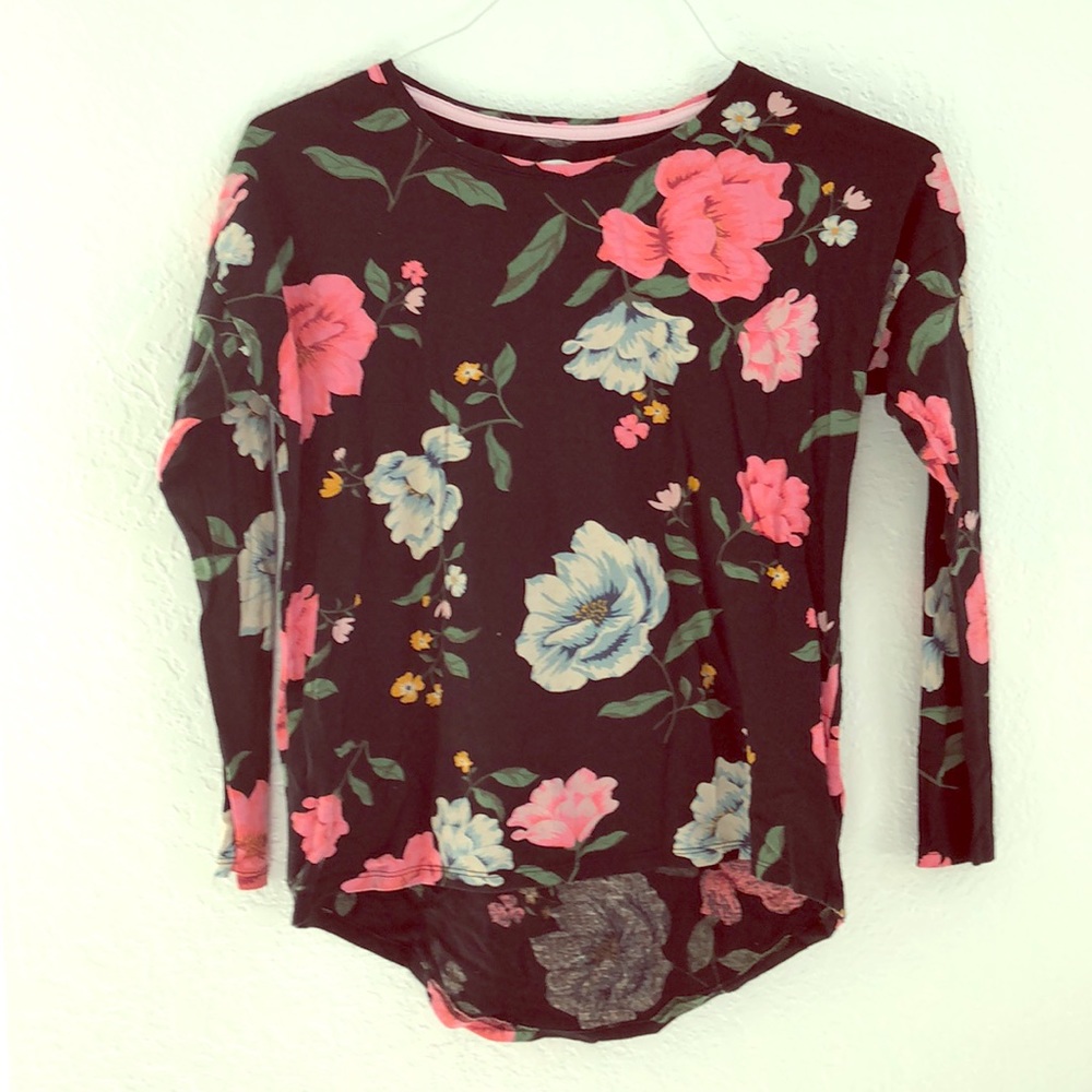 Black floral old navy shirt
